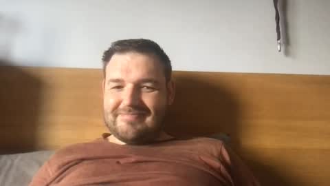 e26 online show from April 13, 9:46 am