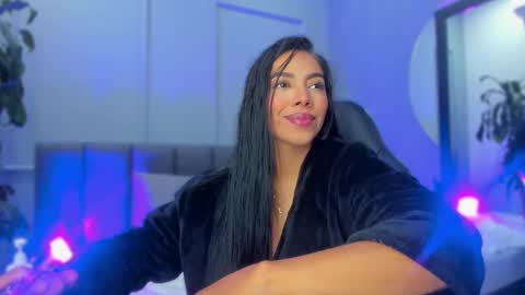 Snapshot of elisa_castrillon chatting on September 29, 8:41 pm Elisa online show from September 29, 8:41 pm