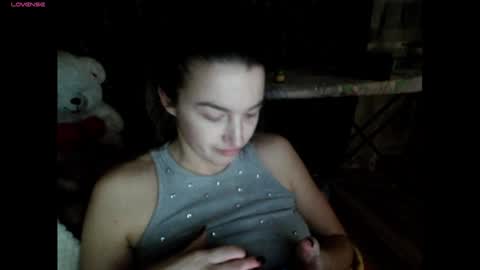 elisa_dove208 online show from December 20, 4:14 pm