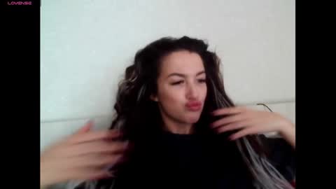 Snapshot of elisa_dove208 chatting on October 22, 5:32 am elisa_dove208 online show from October 22, 5:32 am