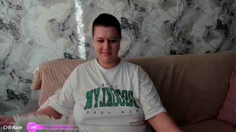 Snapshot of elisa_kollin chatting on February 5, 10:51 am Aletta Oushen online show from February 5, 10:51 am