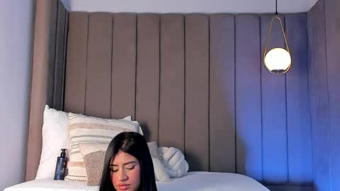 Elise diamond online show from April 10, 1:44 am