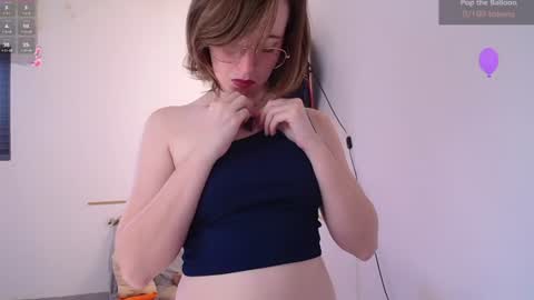 elise_nyx online show from August 1, 12:07 pm