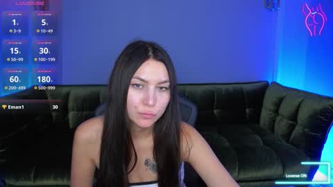 Snapshot of elisevelour chatting on October 5, 2:24 pm elisevelour online show from October 5, 2:24 pm