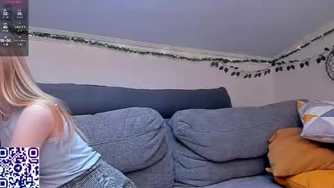 EliteEros online show from June 28, 2:24 pm