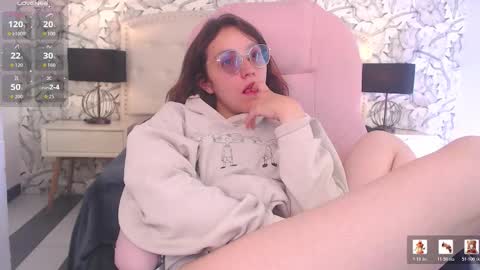 Eliza online show from February 9, 7:38 pm