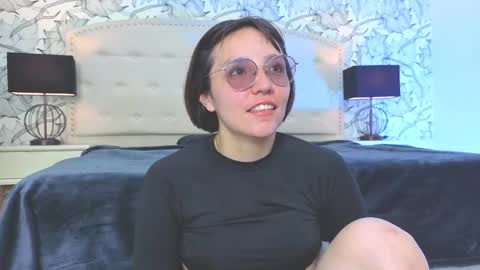 Eliza online show from March 13, 7:50 pm