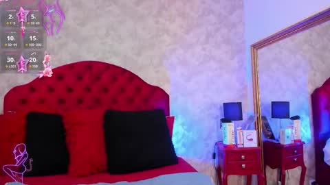 Elizabet Taylor online show from November 6, 3:15 pm