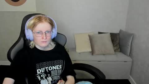 Snapshot of elizabeth_harpper chatting on September 26, 2:30 am Elizabeth online show from September 26, 2:30 am