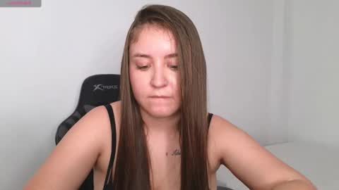 instgram aly leiv17 ---- Im model-independent online show from December 14, 11:45 pm