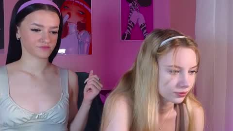 elizzza_ online show from March 7, 5:07 am