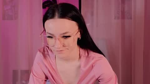 elizzza_ online show from February 12, 6:19 pm