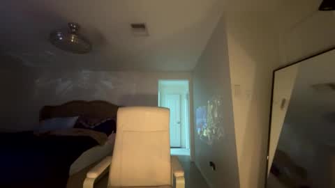 ella_ella_ella_ay online show from November 23, 8:23 am