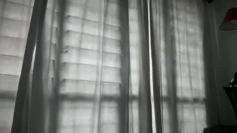 Ella online show from January 16, 8:34 am