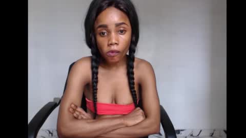 ella online show from October 16, 1:11 pm