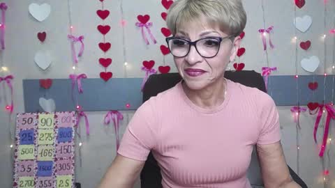 Snapshot of ellabonito chatting on March 1, 6:24 am EllaBonito online show from March 1, 6:24 am