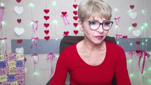 Snapshot of ellabonito chatting on February 14, 6:23 am EllaBonito online show from February 14, 6:23 am
