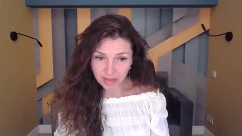 Snapshot of ellalongs chatting on September 12, 11:34 am EllaLongs online show from September 12, 11:34 am