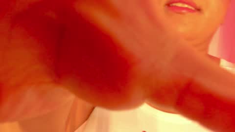 Ella online show from December 14, 12:55 pm