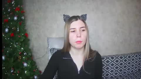 EllaNuar online show from January 24, 4:16 am