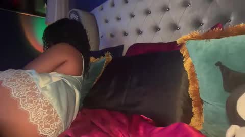 ellaparkerrr online show from March 13, 1:09 am