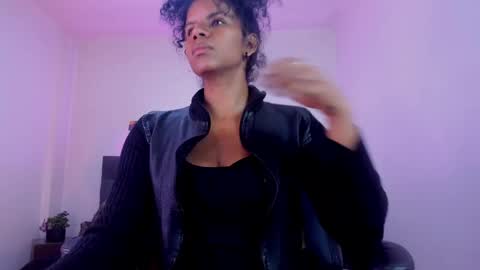  Ellie   online show from November 17, 3:36 pm