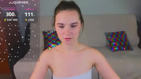 Ellie online show from November 30, 9:49 am