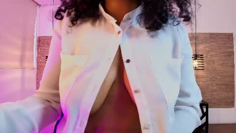 elliee_alves online show from July 2, 2:22 pm