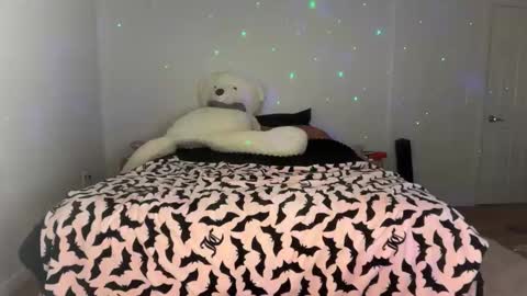 ellie online show from October 29, 6:04 am