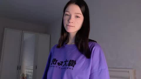 Ayumi online show from December 17, 12:23 pm