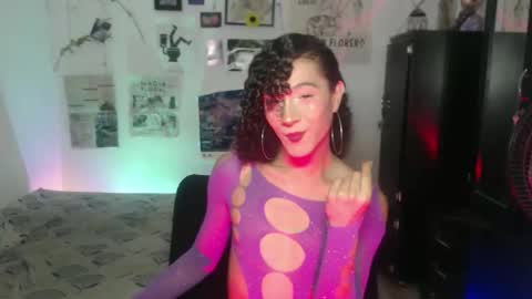  . online show from November 11, 12:13 am