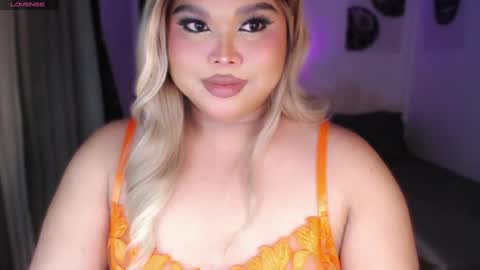 Ellise online show from June 16, 8:51 am