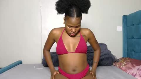 elllanna online show from March 30, 9:42 am