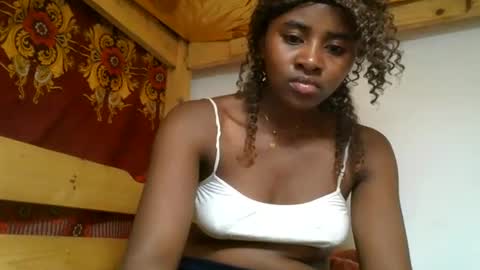 Ellodi online show from July 12, 9:23 am