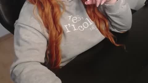 Elly online show from January 11, 1:50 pm