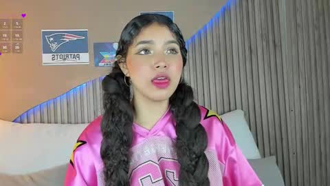 eloise_sweet online show from February 8, 7:06 pm