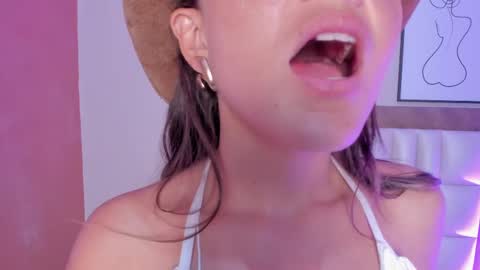 EloiseQuinn online show from September 13, 3:36 pm