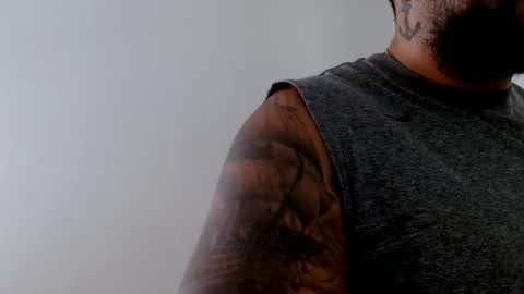 elosocazador online show from December 4, 7:24 pm