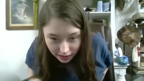 Snapshot of elsierain469 chatting on September 11, 9:10 am Elsie Rain online show from September 11, 9:10 am