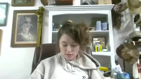 Snapshot of elsierain469 chatting on September 10, 5:52 am Elsie Rain online show from September 10, 5:52 am