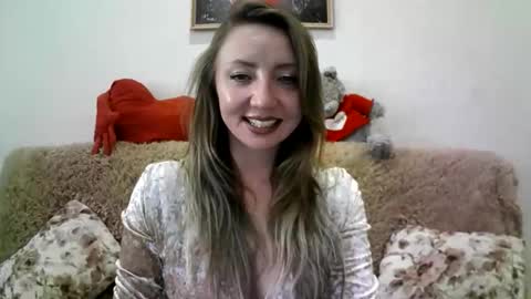 ElvinaSweet online show from October 3, 6:21 am