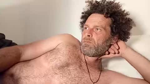 elyjahoye online show from March 29, 9:16 pm