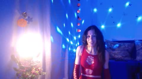 Elisa online show from October 29, 7:58 pm