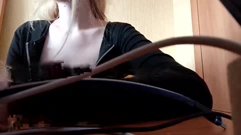 Elza Kom online show from September 21, 4:49 am