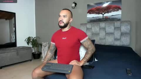 emanuelspencer online show from February 15, 4:36 am