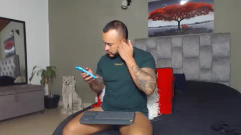 emanuelspencer online show from October 18, 2:49 am