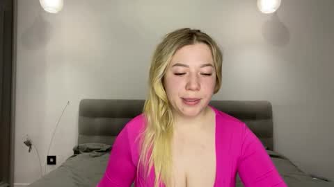 Alice online show from December 2, 6:22 am