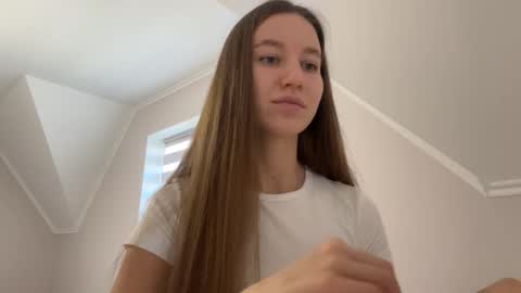 Alina online show from November 13, 1:25 pm