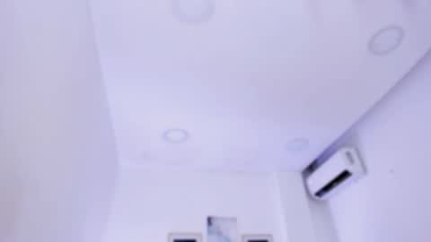 emelie_89 online show from October 27, 3:34 pm