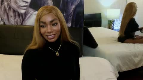 anyelii  online show from December 22, 10:44 am